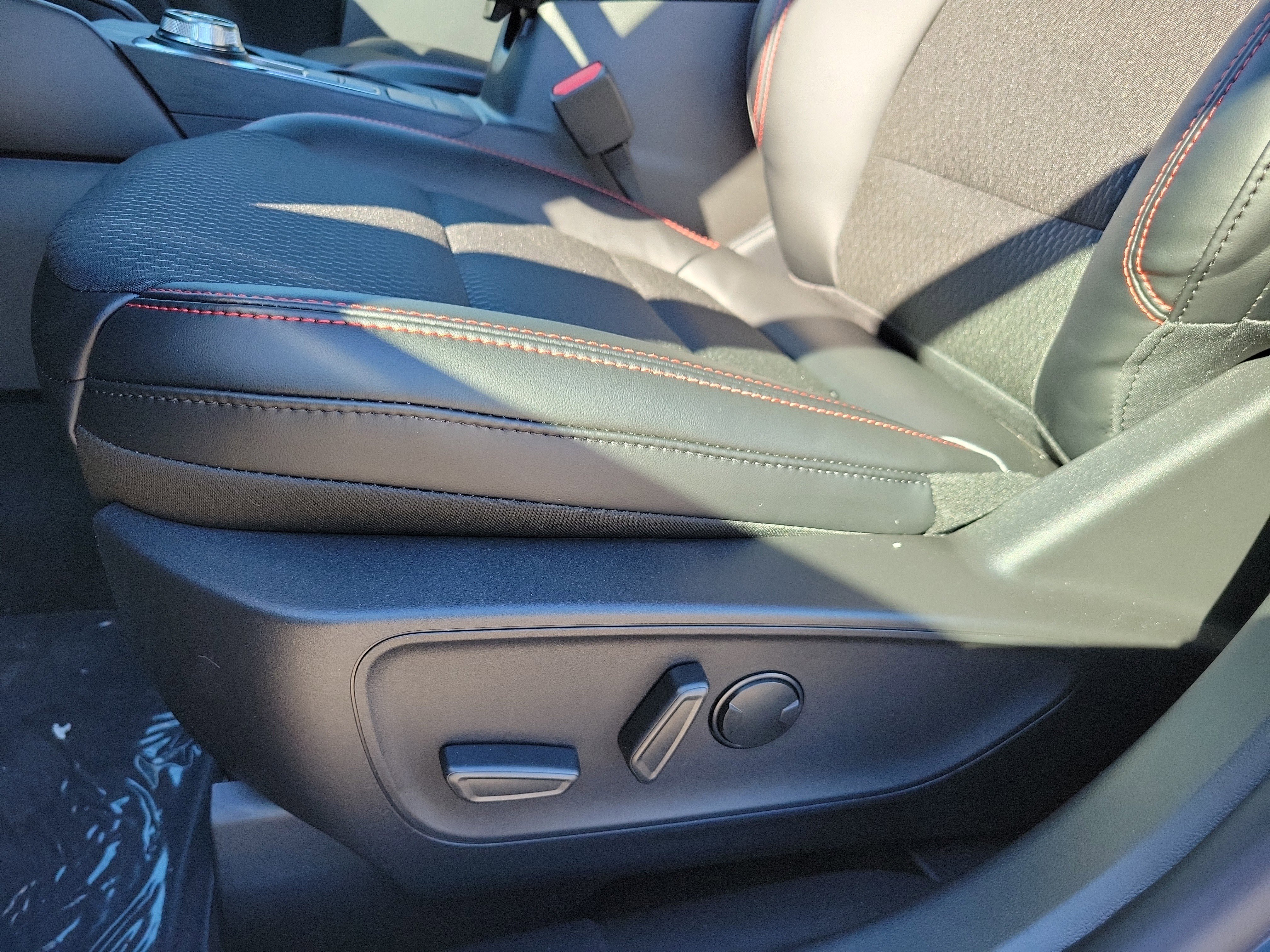 New 2026 Ford Escape ST-Line image 14