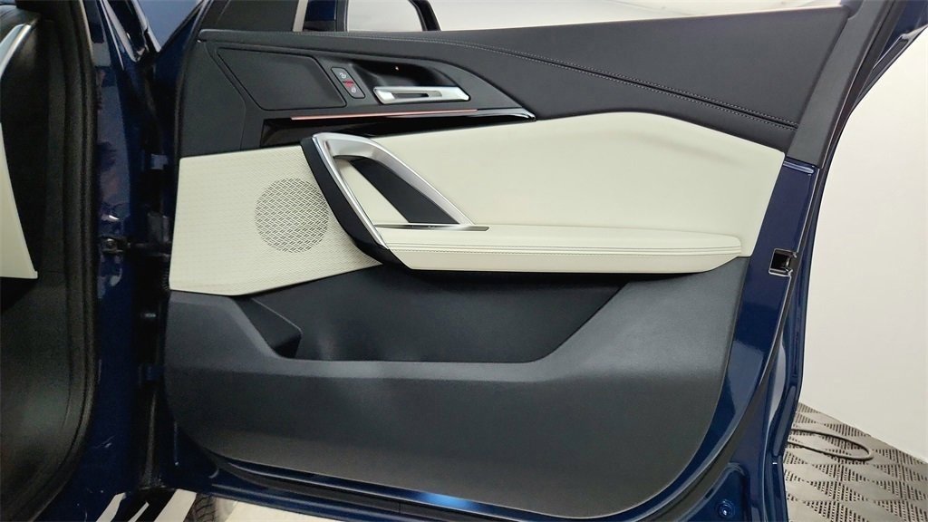 New 2026 BMW X1 xDrive28i w/ Technology Package image 11