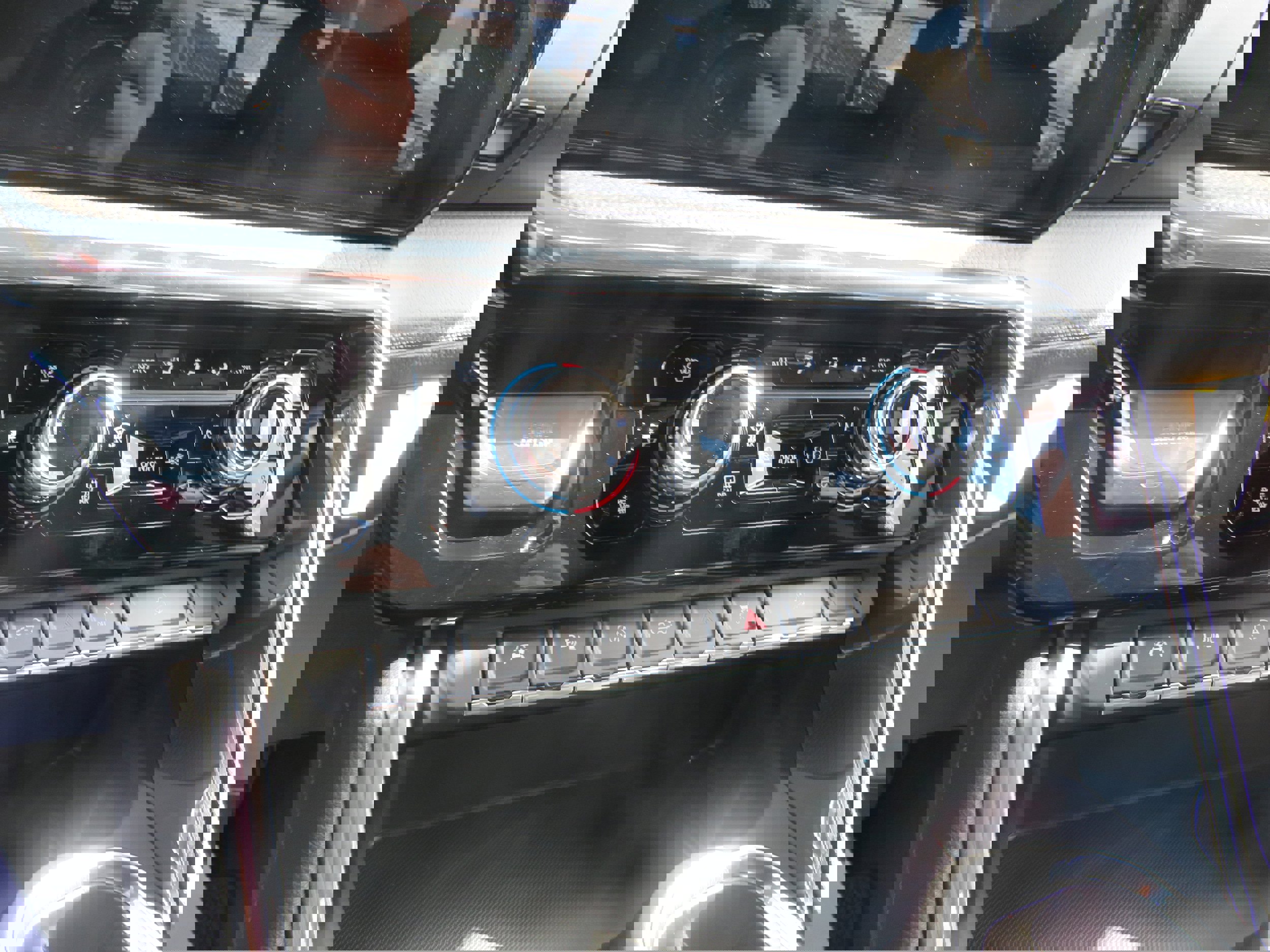 New 2026 GMC Sierra 1500 Denali w/ Denali Reserve Package image 12