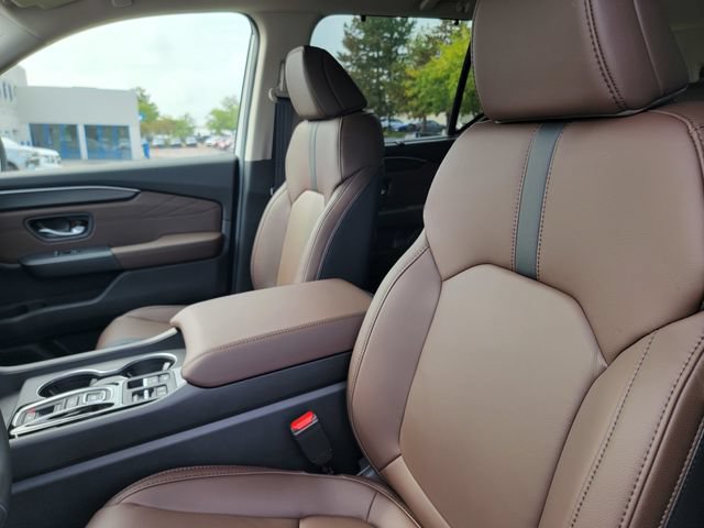 New 2026 Honda Pilot Touring image 11