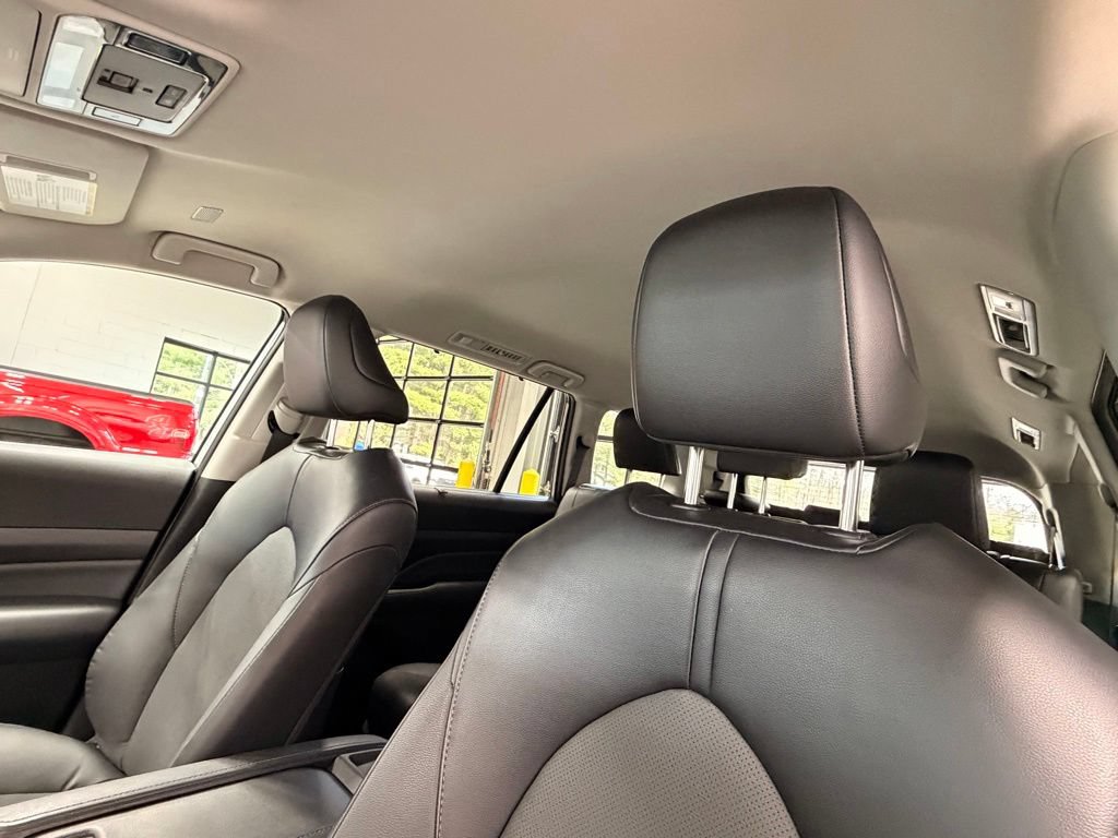 Used 2024 Toyota Grand Highlander AWD Hybrid image 22