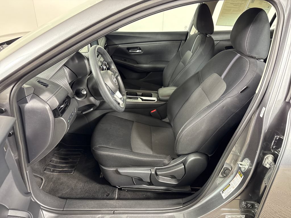 Used 2024 Nissan Sentra SV FWD image 27
