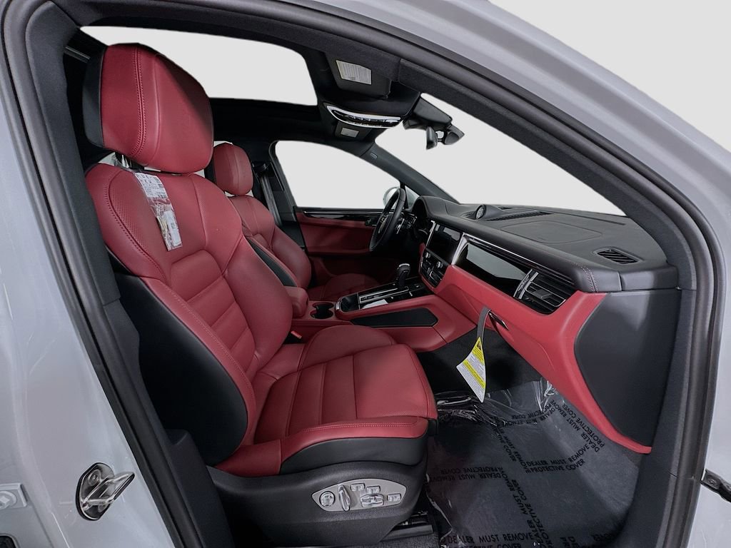 New 2026 Porsche Macan S AWD/4WD image 31
