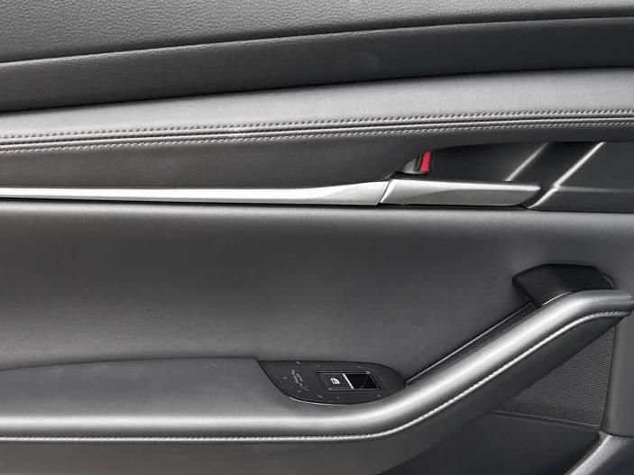 New 2026 MAZDA MAZDA3 s FWD image 13