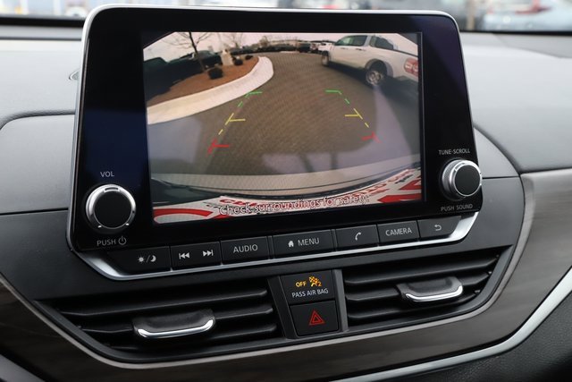 Used 2024 Nissan Altima 2.5 SV image 28