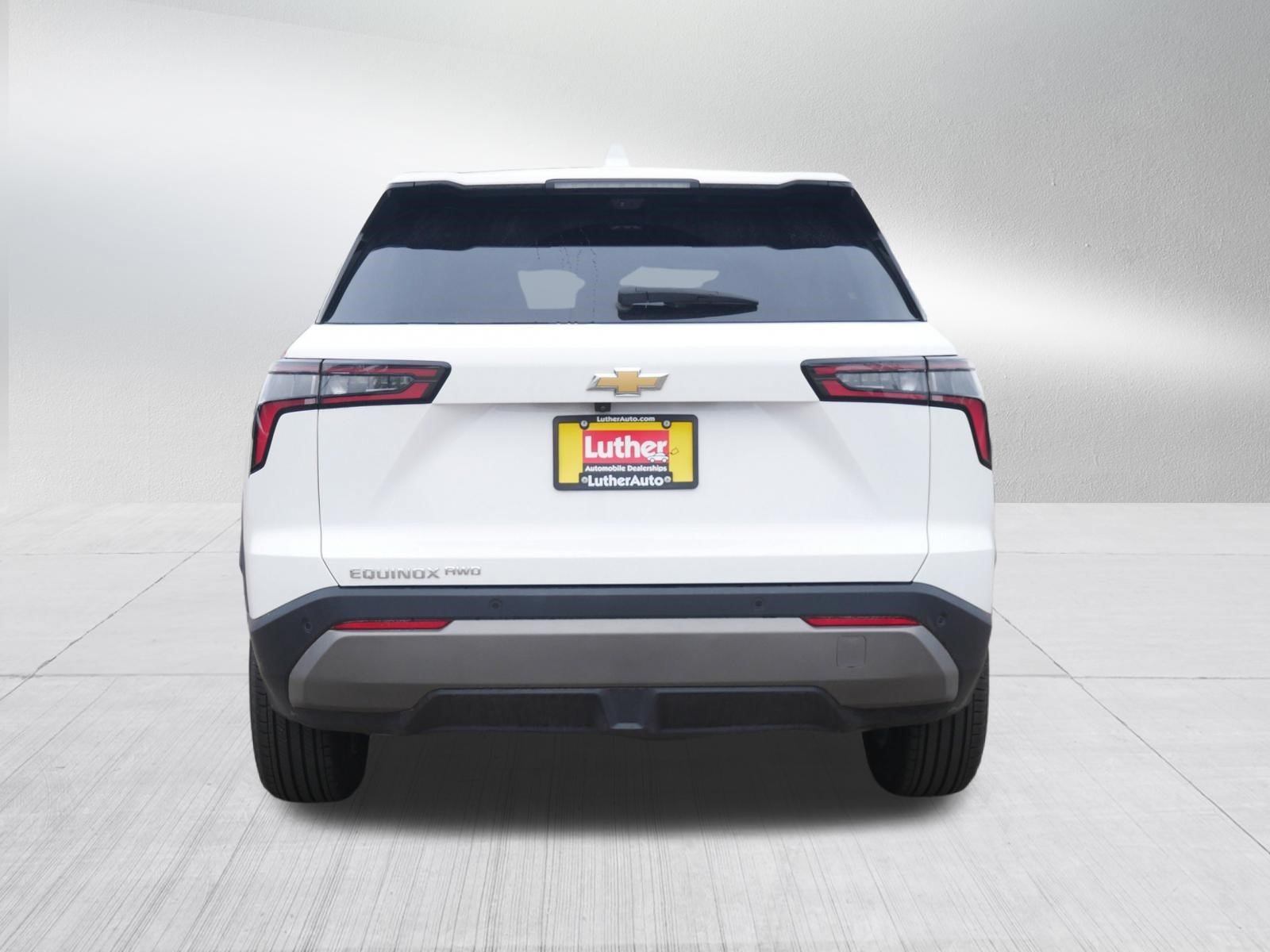 Used 2025 Chevrolet Equinox LT w/ Safety and Technology Package AWD/4WD image 6