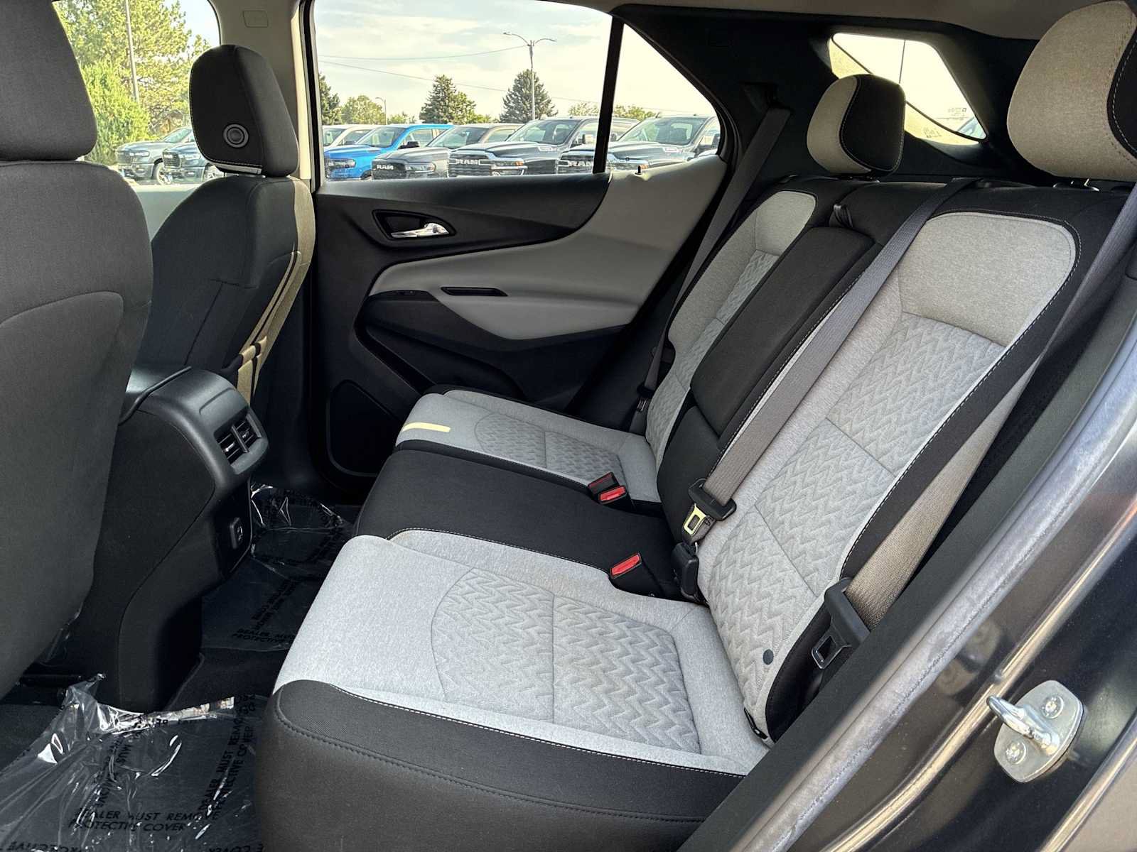 Used 2022 Chevrolet Equinox LT AWD/4WD image 24