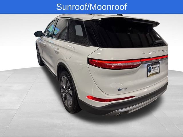 Used 2022 Lincoln Corsair Reserve w/ Equipment Group 201A image 6