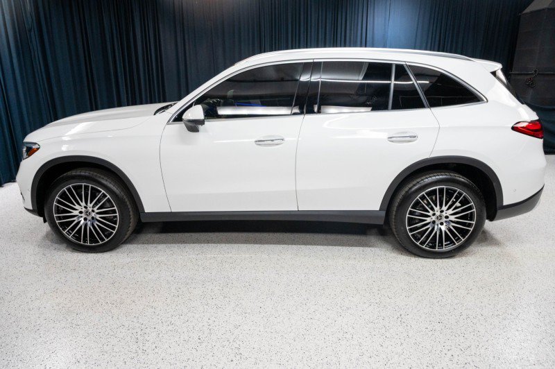 New 2026 Mercedes-Benz GLC 300 image 8