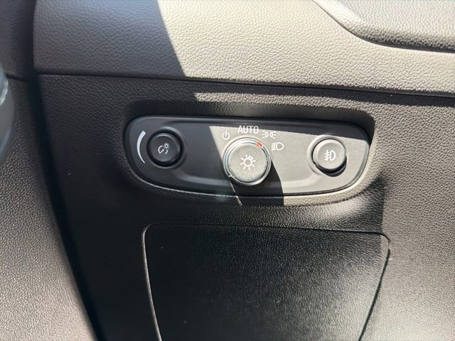 Used 2023 Buick Encore GX Essence w/ Experience Buick Package image 37