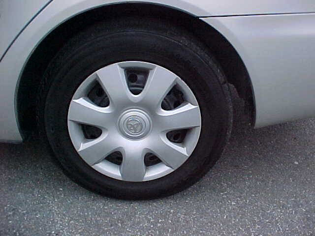 Used 2002 Toyota Camry LE FWD image 8