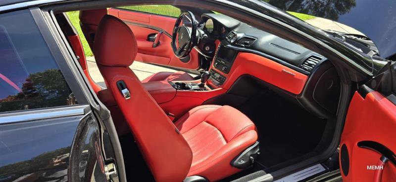 Used 2010 Maserati GranTurismo Coupe RWD image 26