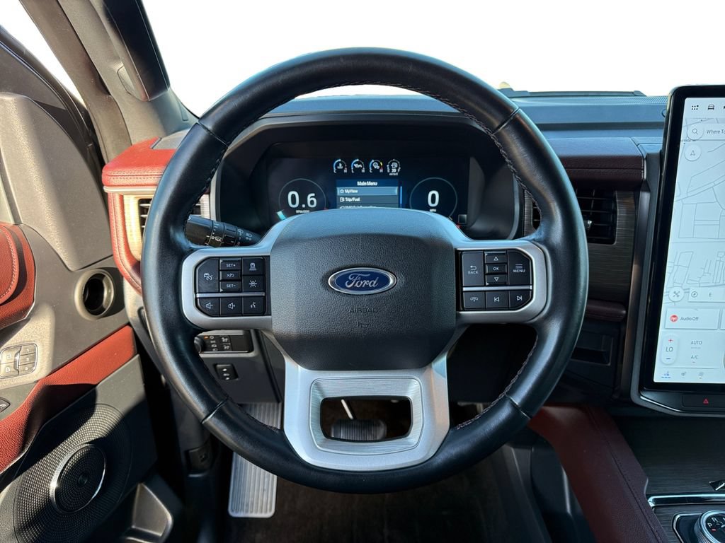 Used 2022 Ford Expedition Limited AWD/4WD image 12