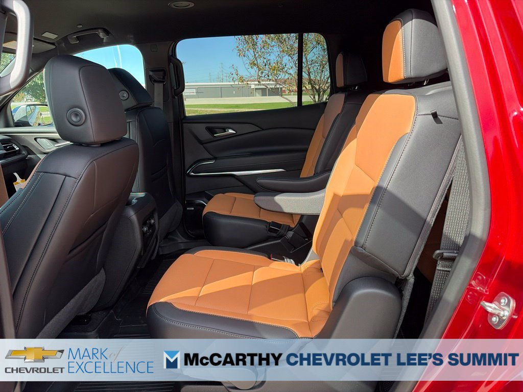 New 2027 Chevrolet Traverse Z71 w/ Enhanced Driving Package AWD/4WD image 43