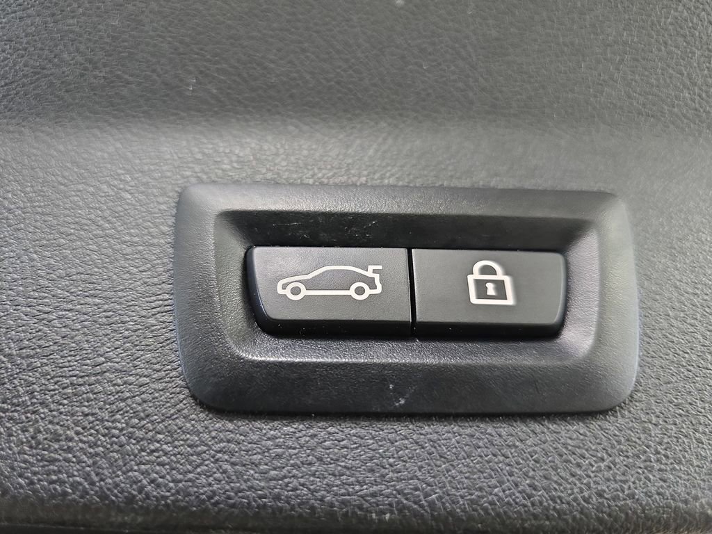 Used 2018 BMW X3 xDrive30i image 31