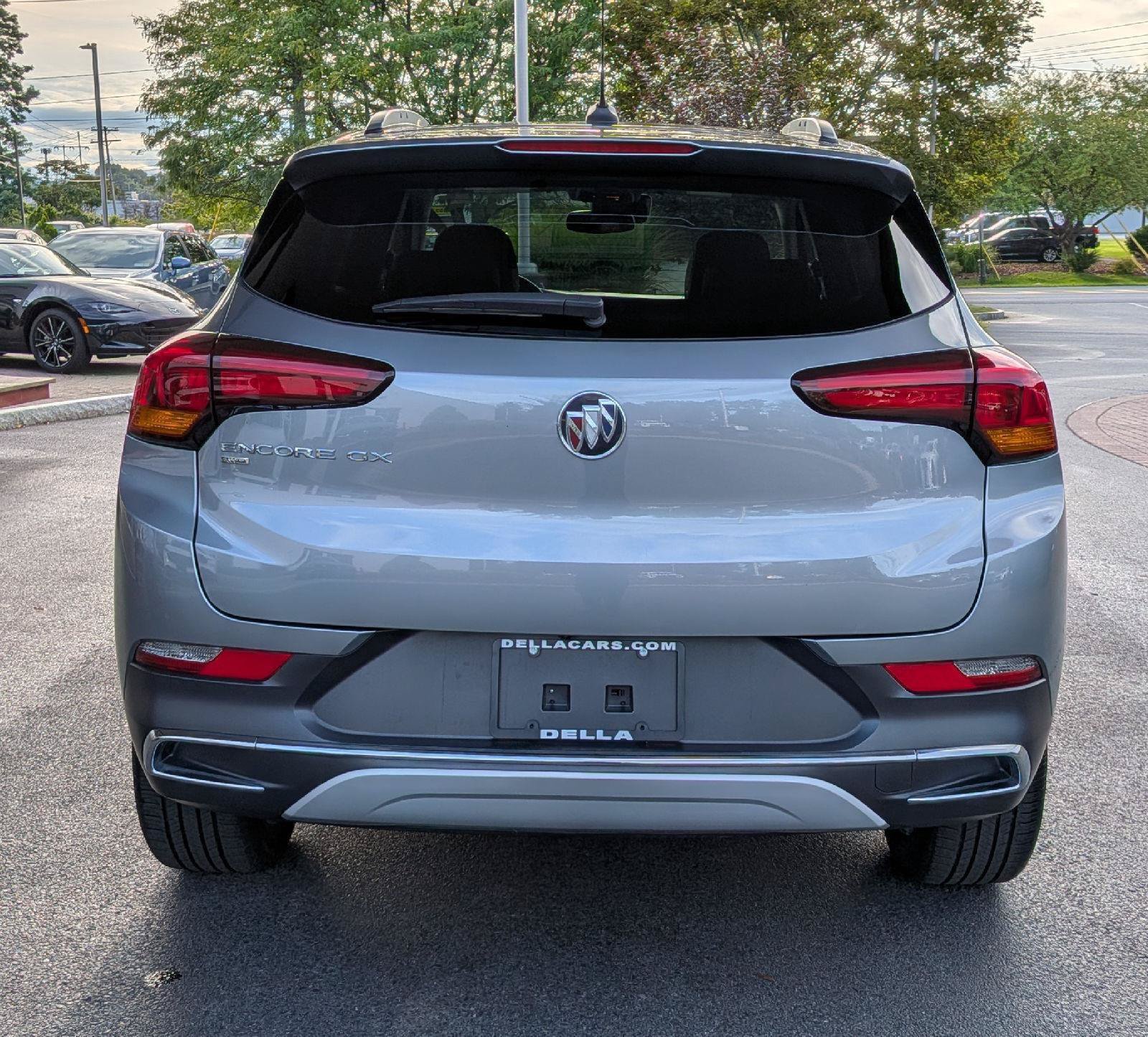 Used 2023 Buick Encore GX Essence w/ Experience Buick Package AWD/4WD image 9