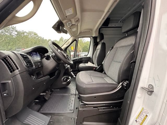 New 2026 RAM ProMaster 2500 w/ Advanced Safety Group FWD image 23