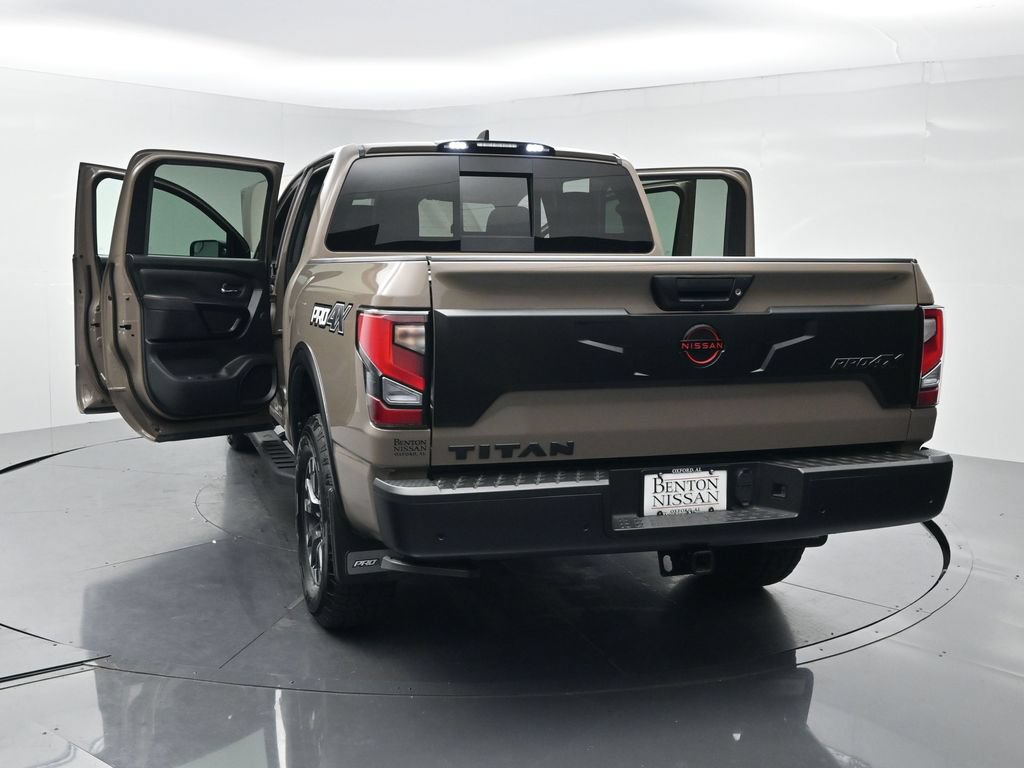 Used 2024 Nissan Titan PRO-4X w/ Pro-4x Convenience Package AWD/4WD image 31