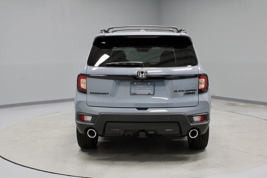 Used 2025 Honda Passport Black Edition image 11