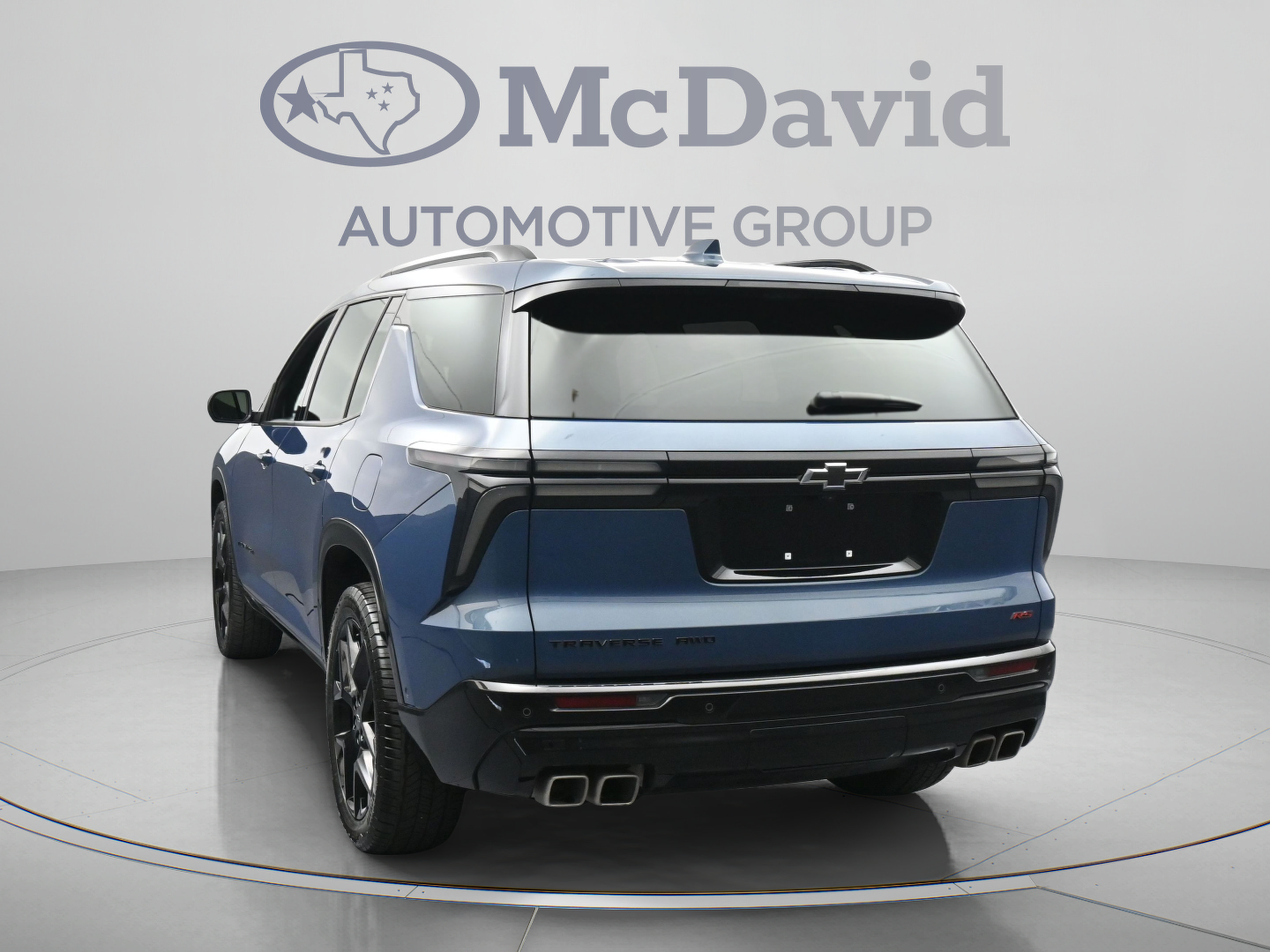Used 2025 Chevrolet Traverse RS w/ LPO, Cargo Package AWD/4WD image 7