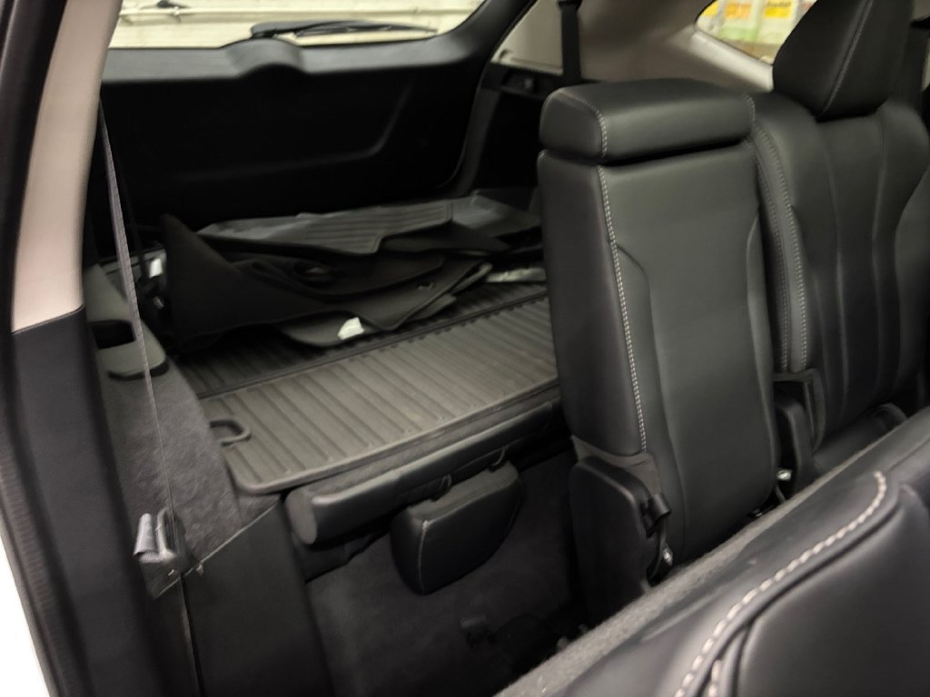Certified 2024 Acura MDX w/ Technology Package AWD/4WD image 19