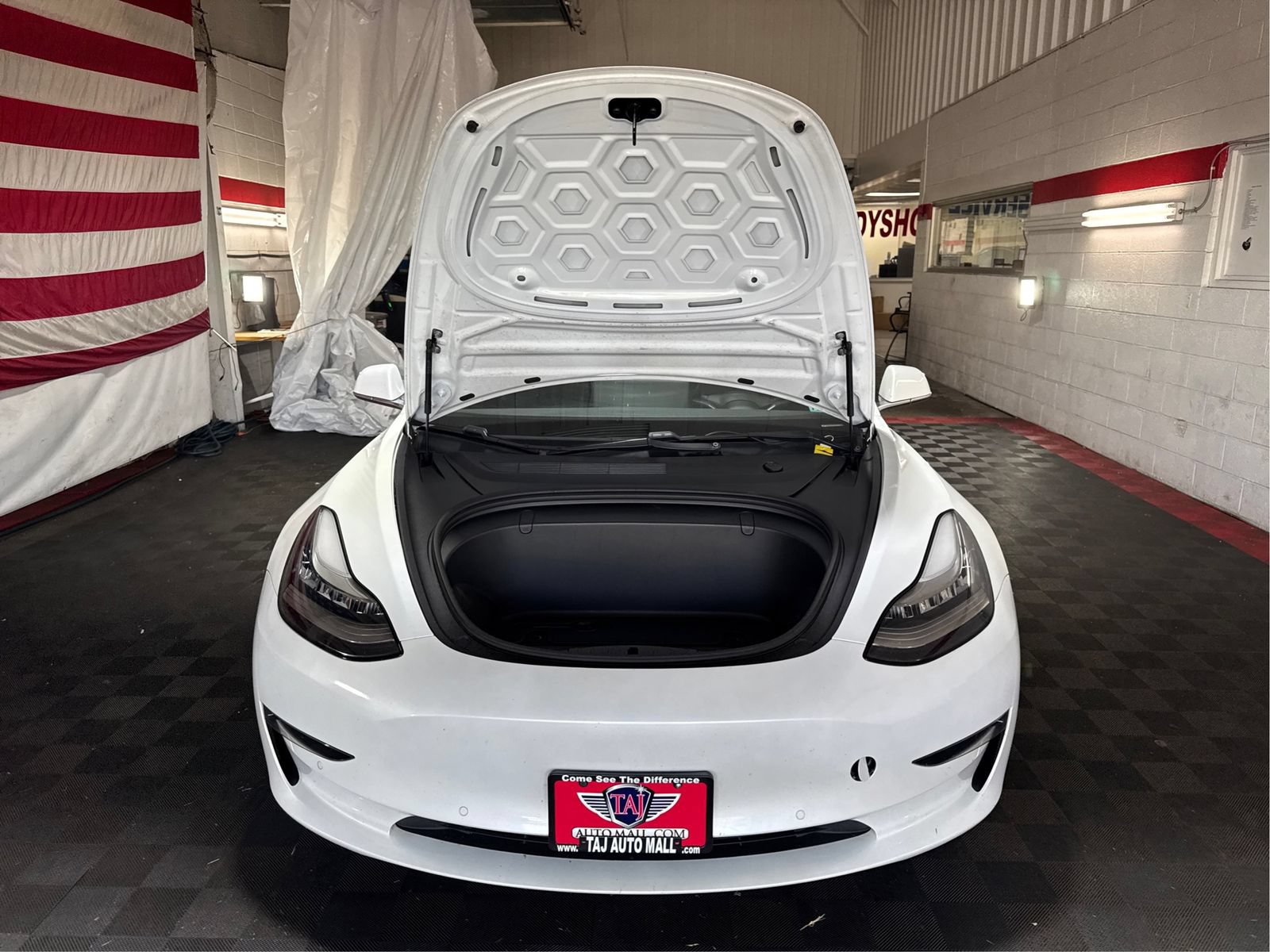 Used 2019 Tesla Model 3 Standard Range Plus RWD image 11