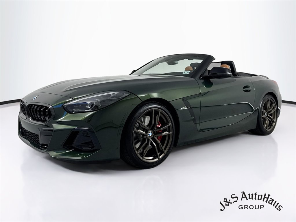Used 2026 BMW Z4 M40i w/ Premium Package RWD image 3