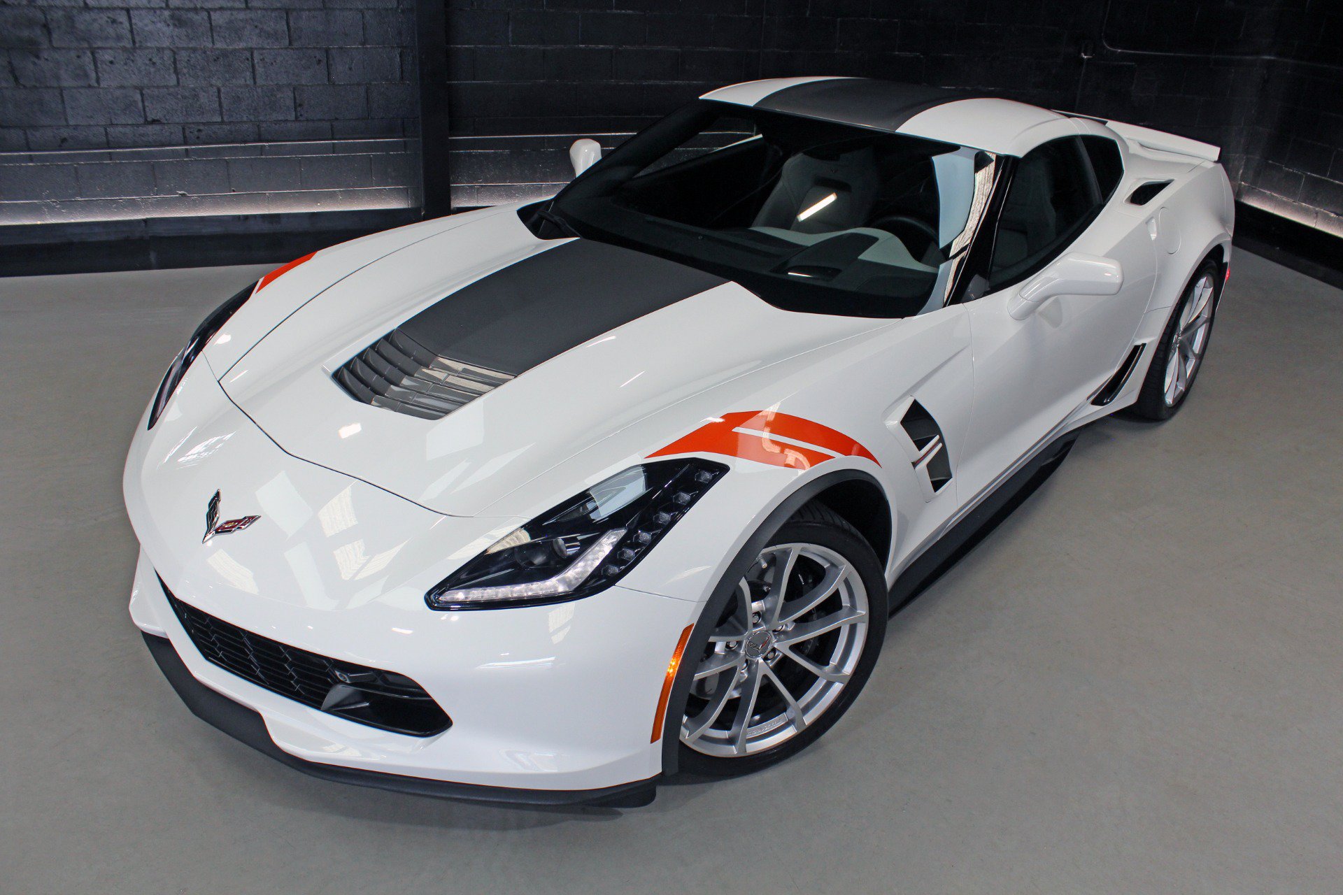 Used 2019 Chevrolet Corvette Grand Sport RWD image 10