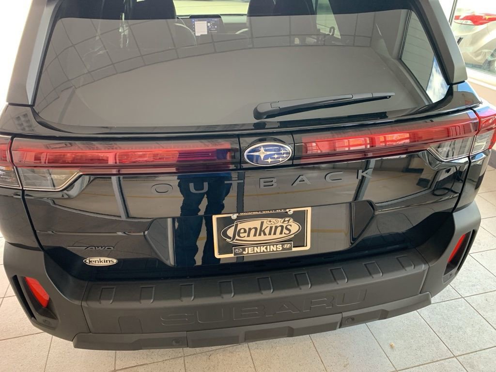 New 2026 Subaru Outback Touring image 15