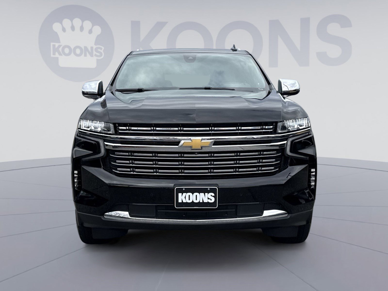 Used 2021 Chevrolet Suburban Premier w/ Premium Package image 11