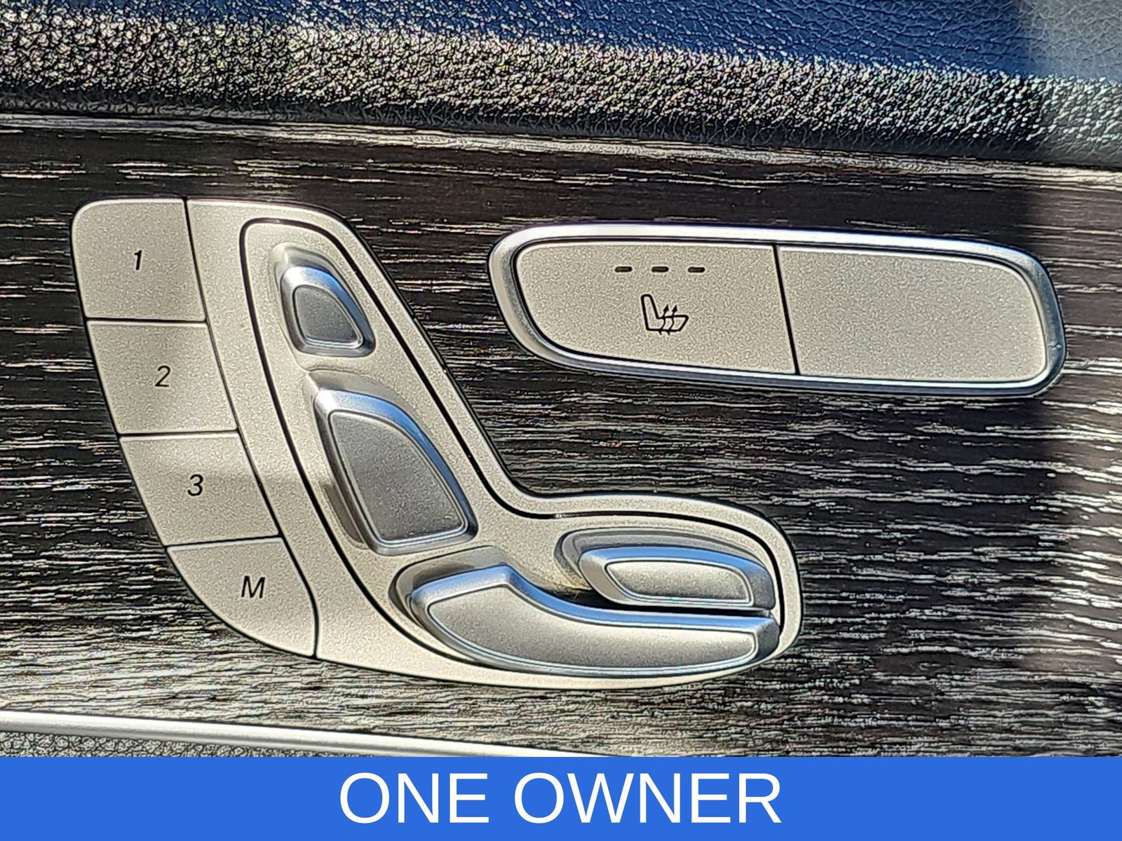 Used 2021 Mercedes-Benz C 300 4MATIC Sedan w/ Premium Package image 27
