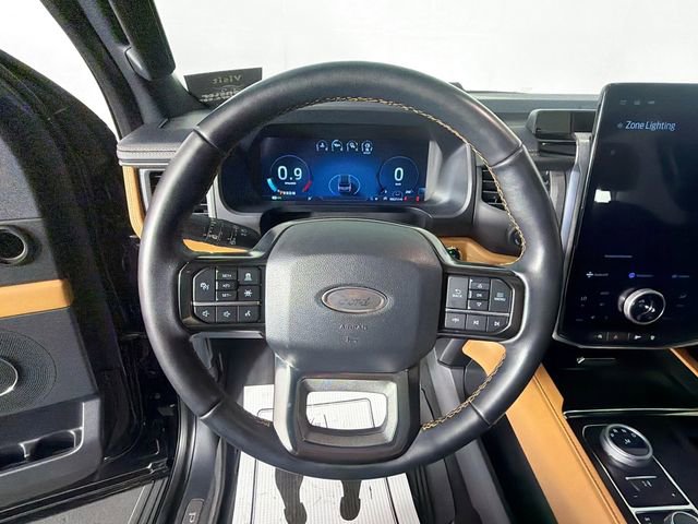 Used 2024 Ford Expedition Platinum AWD/4WD image 11