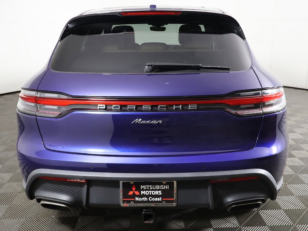 Used 2022 Porsche Macan image 13