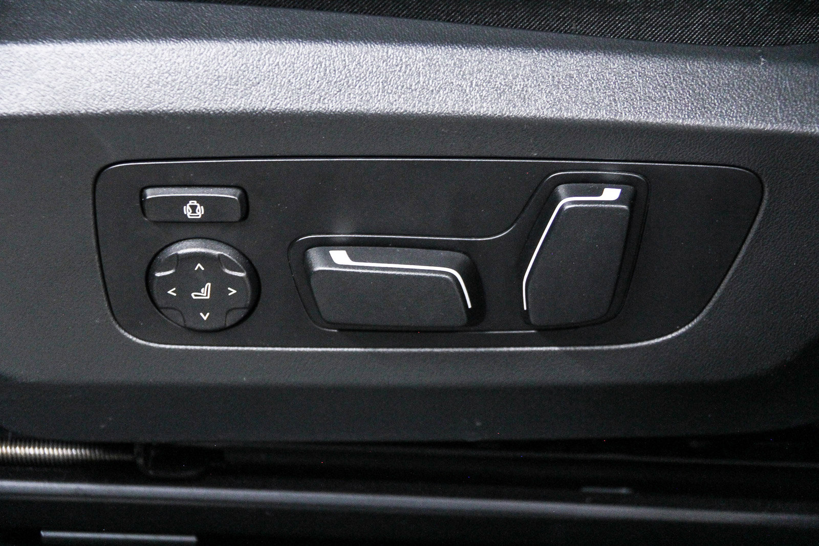 Used 2025 BMW X3 xDrive30i w/ Premium Package image 21