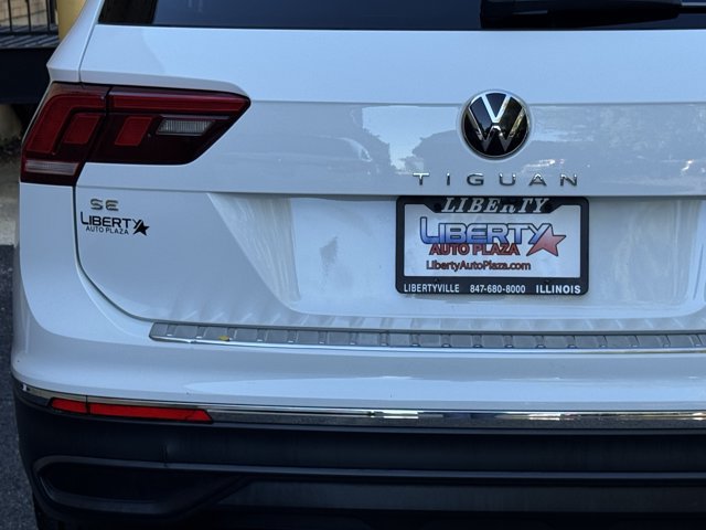 Used 2022 Volkswagen Tiguan SE FWD image 15
