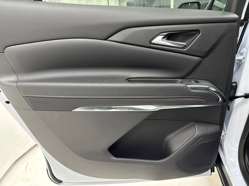 New 2026 Chevrolet Traverse Z71 image 15