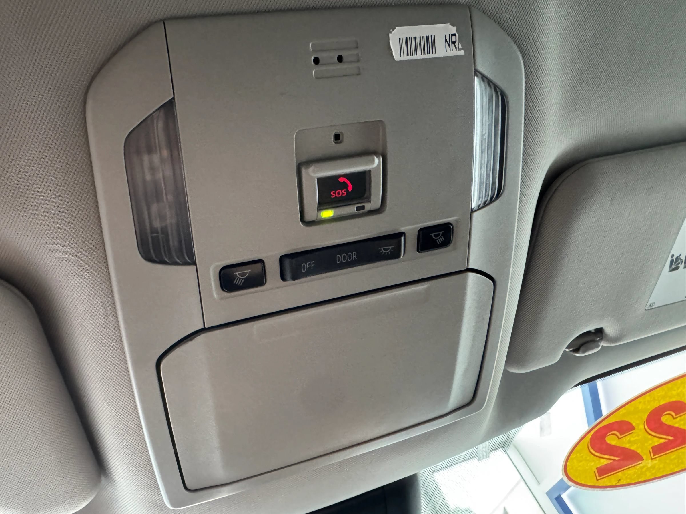 Used 2022 Toyota Highlander L AWD/4WD image 20