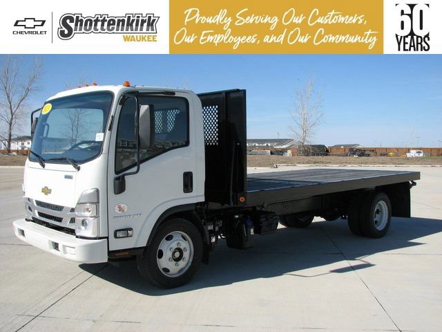 New 2023 Chevrolet Low Cab Forward 5500XD image 2