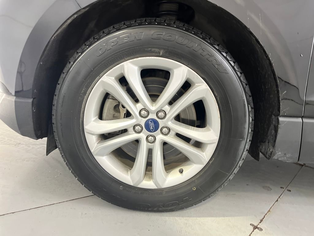Used 2019 Ford Edge SEL w/ Equipment Group 201A image 14
