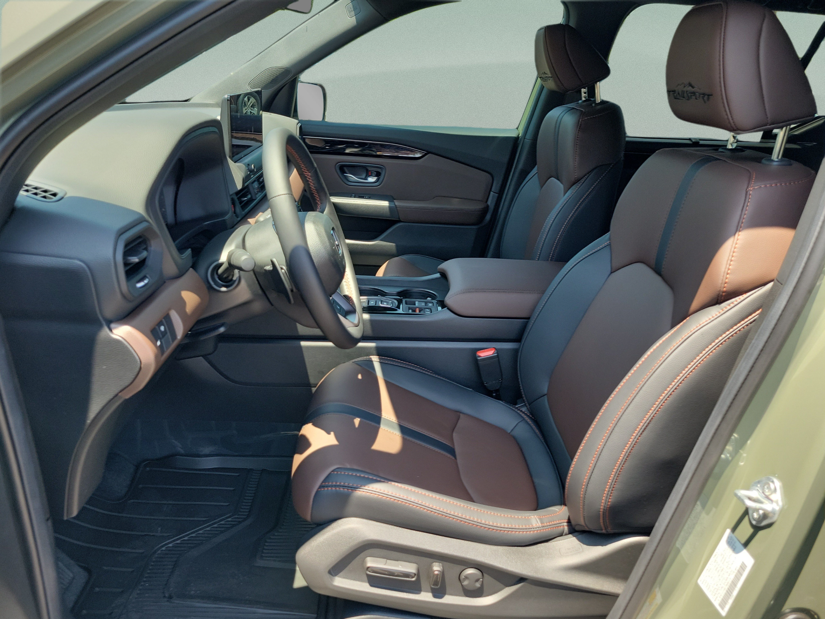 New 2026 Honda Pilot TrailSport image 25