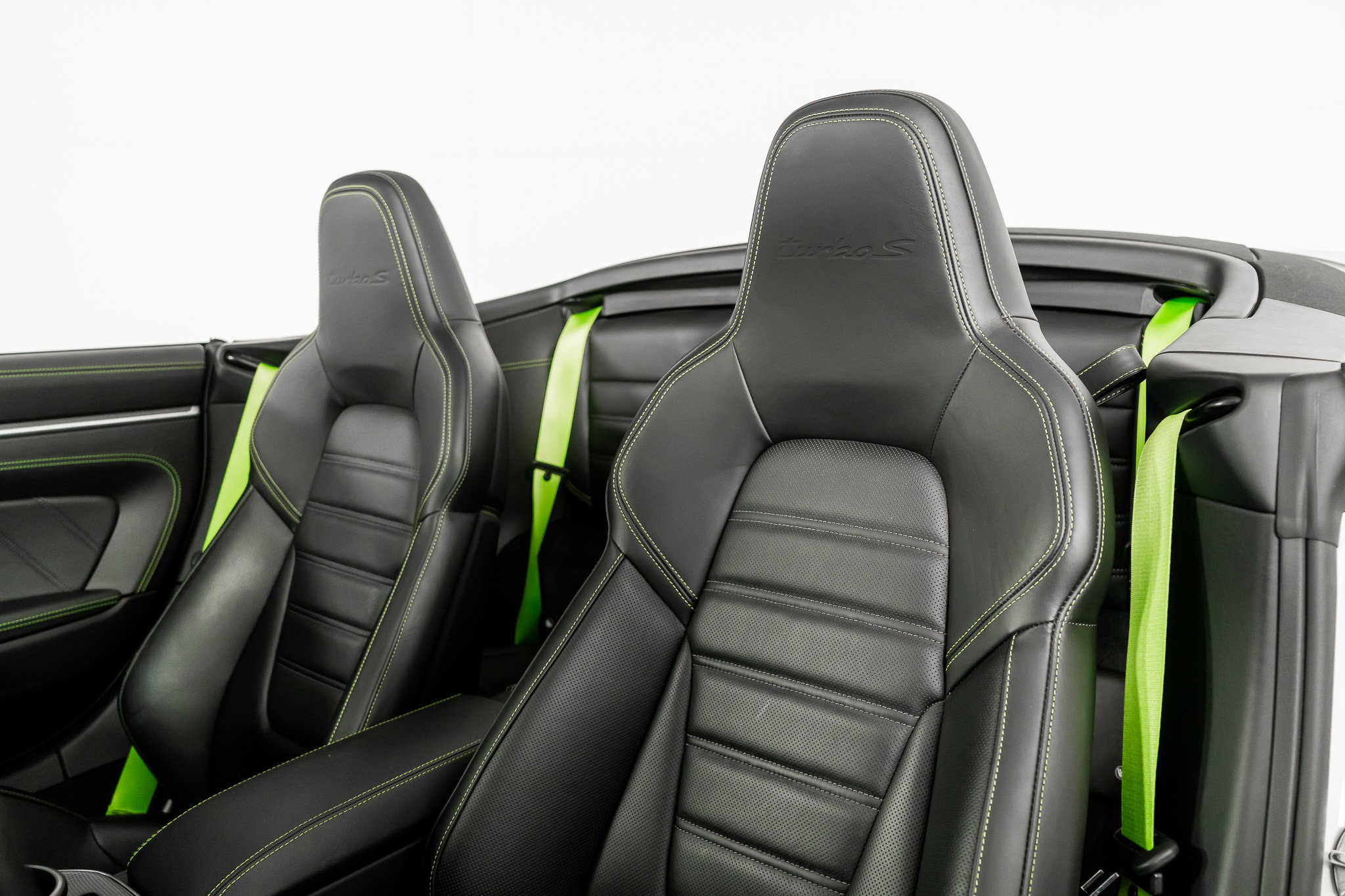 Used 2023 Porsche 911 Turbo S image 3