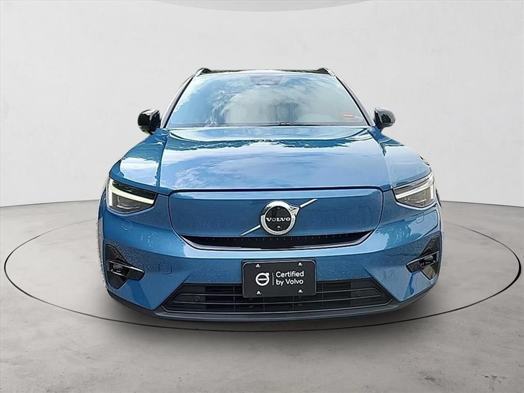 Certified 2023 Volvo XC40 Recharge Ultimate w/ Protection Package Premier AWD/4WD image 8
