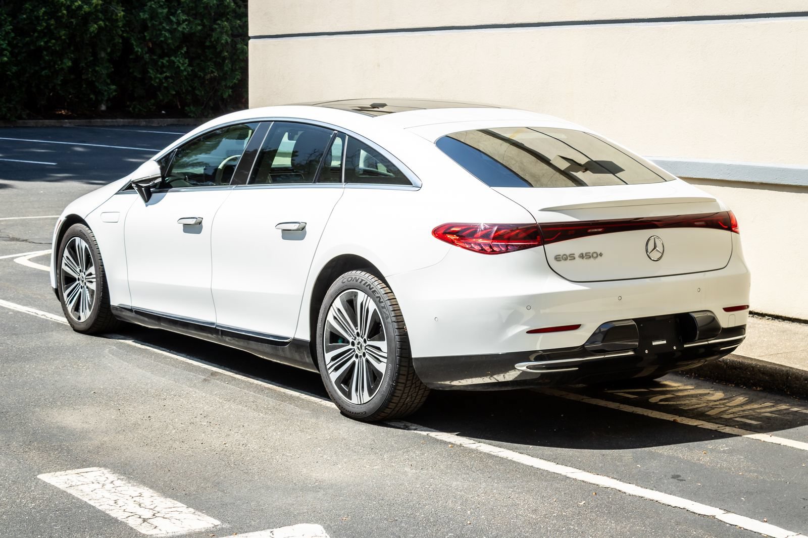 Used 2022 Mercedes-Benz EQS 450+ Sedan image 5