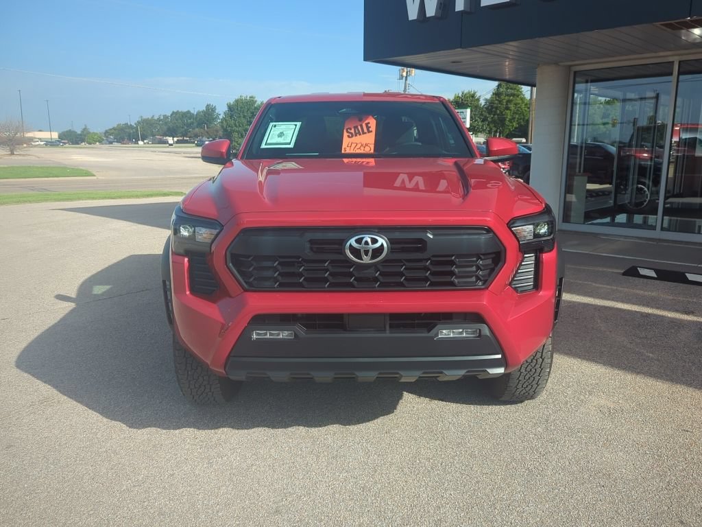 Used 2025 Toyota Tacoma TRD Off-Road AWD/4WD image 8