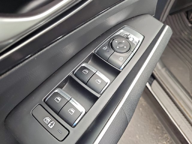 Used 2026 Kia Sorento LX FWD image 11
