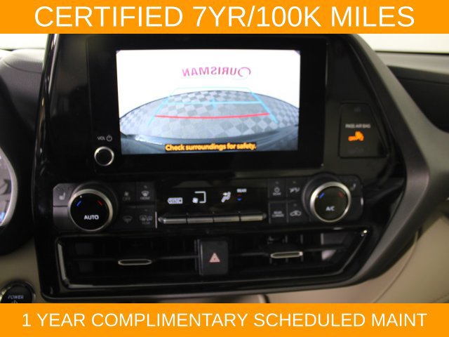 Used 2023 Toyota Highlander XLE FWD image 22
