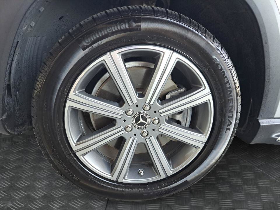Used 2020 Mercedes-Benz GLS 450 4MATIC image 21