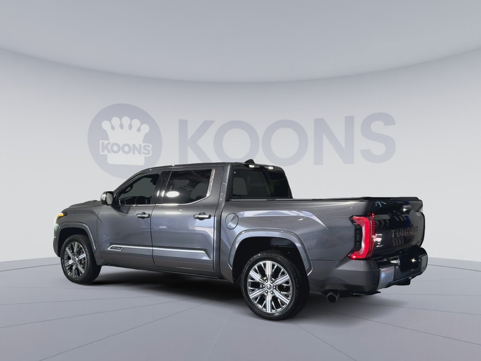 Used 2023 Toyota Tundra Capstone AWD/4WD image 8
