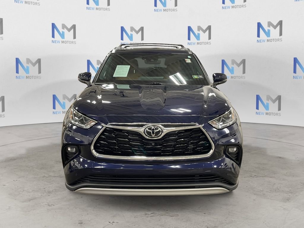 Used 2021 Toyota Highlander Platinum image 8