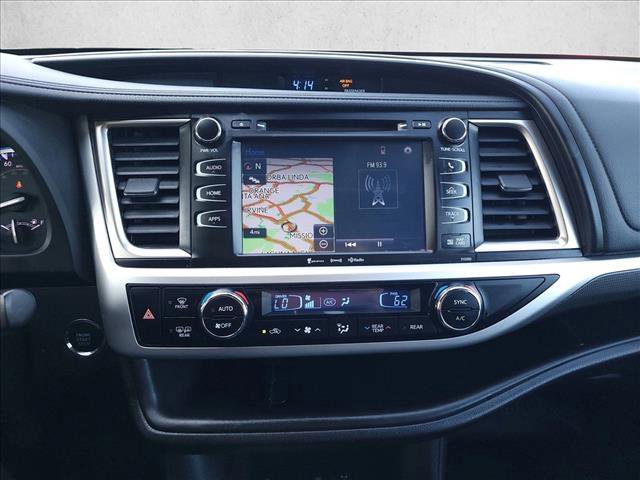 Certified 2019 Toyota Highlander SE AWD/4WD image 12